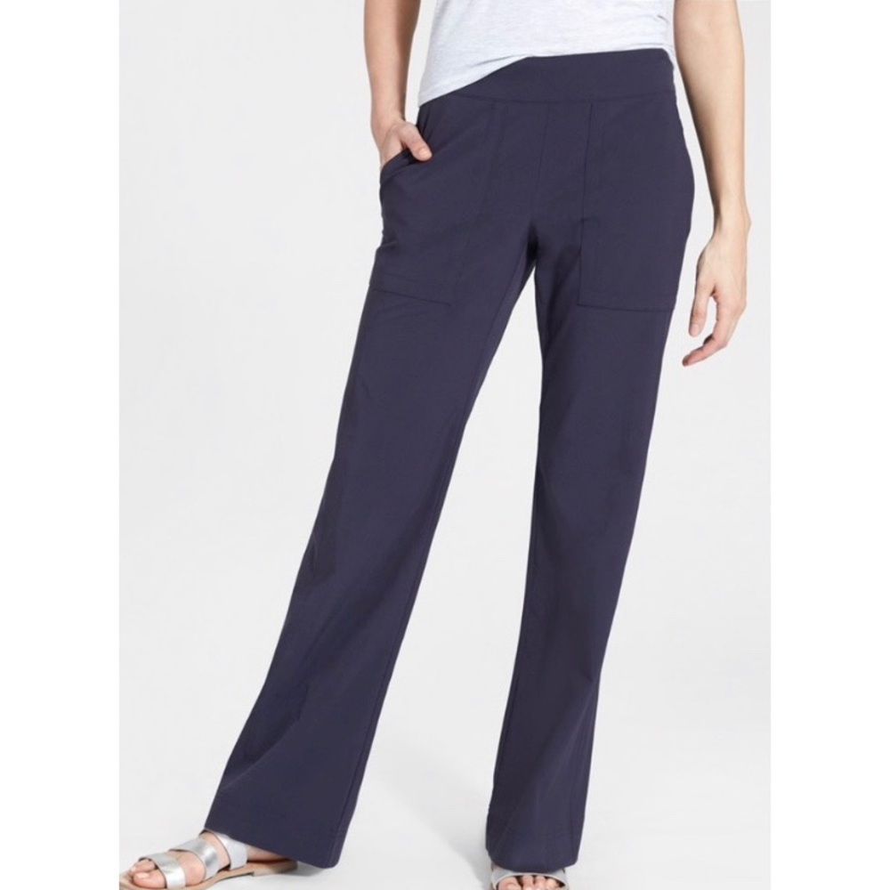 Athleta Chelsea Cargo Wide Leg Pants sz 2